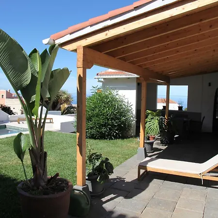 Casa Mariposa Monarca 1 Santa Úrsula