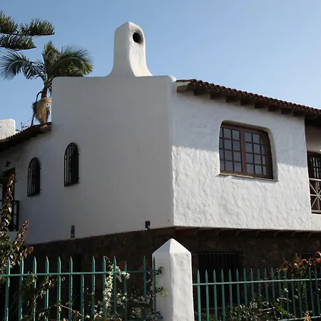 Casa Mariposa Monarca 1 * Santa Úrsula